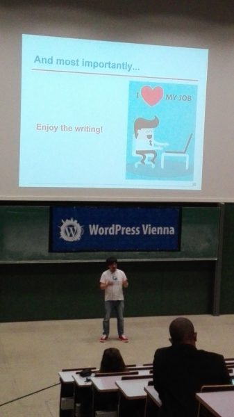 WordCamp Viena: Dario hablando sobre Cómo escribir mejor - ¡consejos para todos!